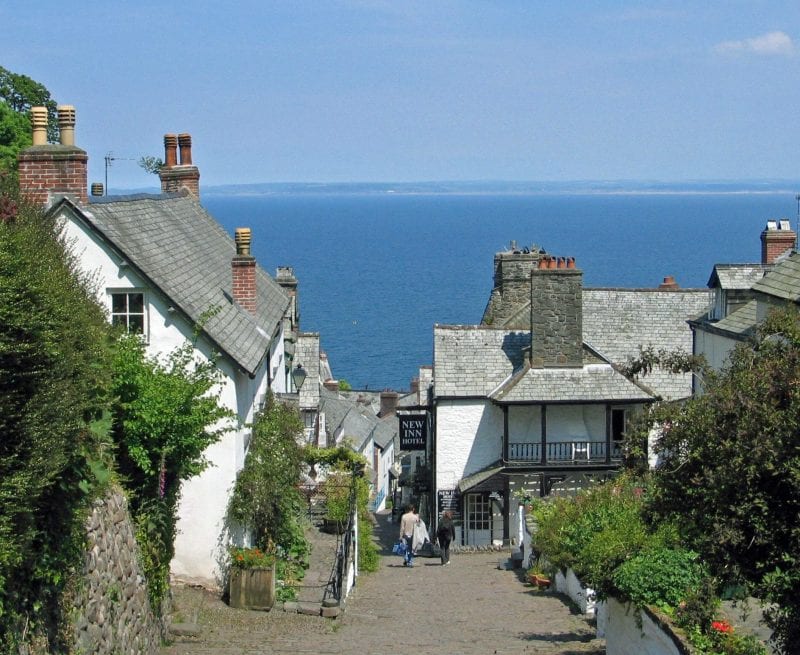 April, New Inn Clovelly