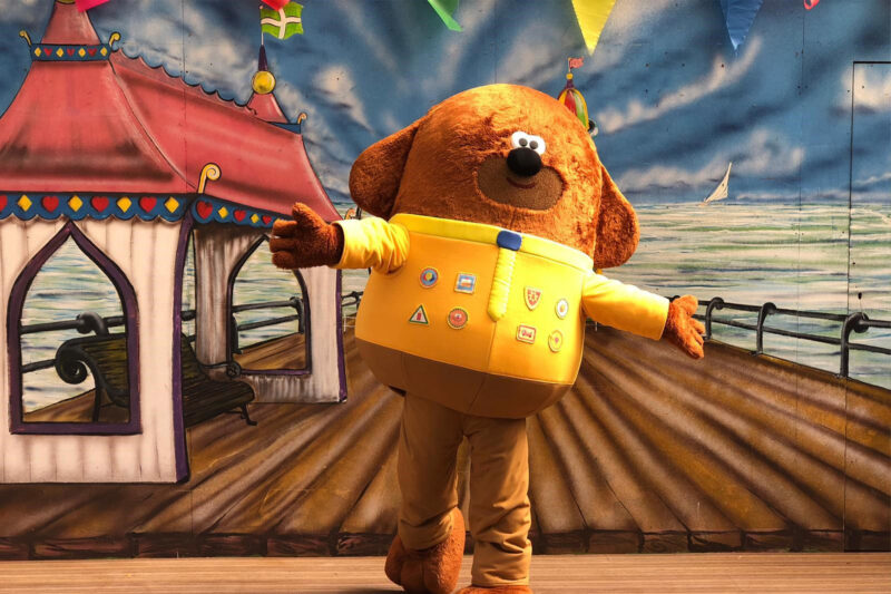 Strike a pose with Duggee at Woodlands!
