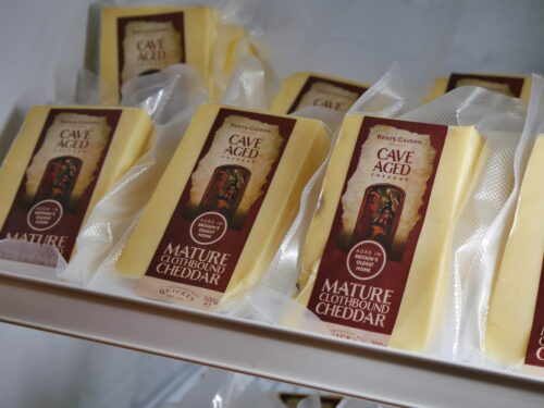 cave aged cheddar kents cavern
