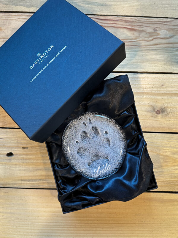 Dartington Crystal Paw print 