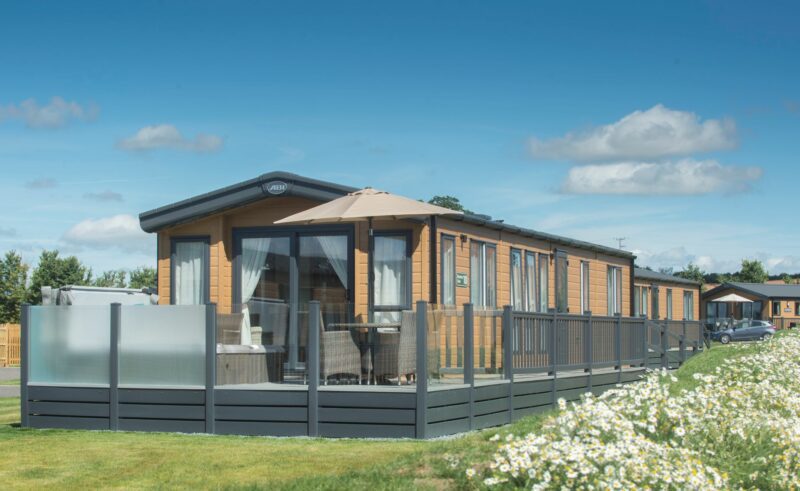 Crealy Meadows hot tub lodge